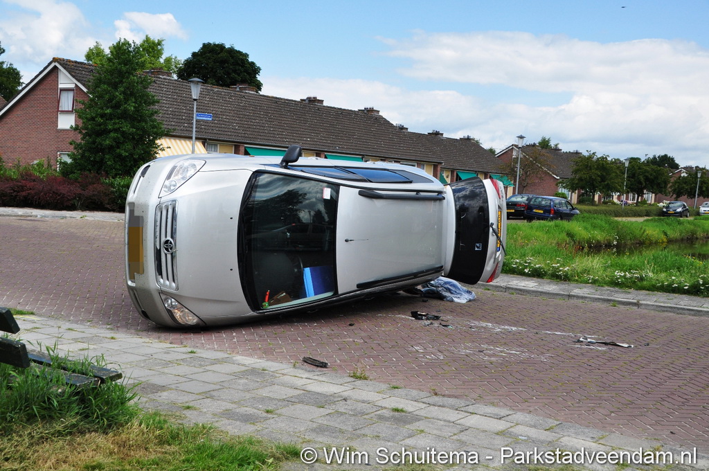 2015-07-23- Wildervank ongeval Van Delftstraat_ Nijveenlaan_0002 (31)B.jpg