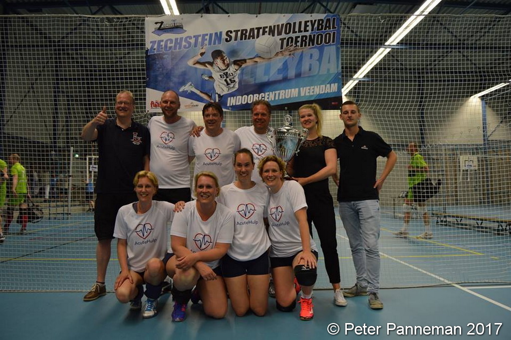 Team Acute Hulp winnaar Zechstein Styratenvolleybal 2017_0.jpg