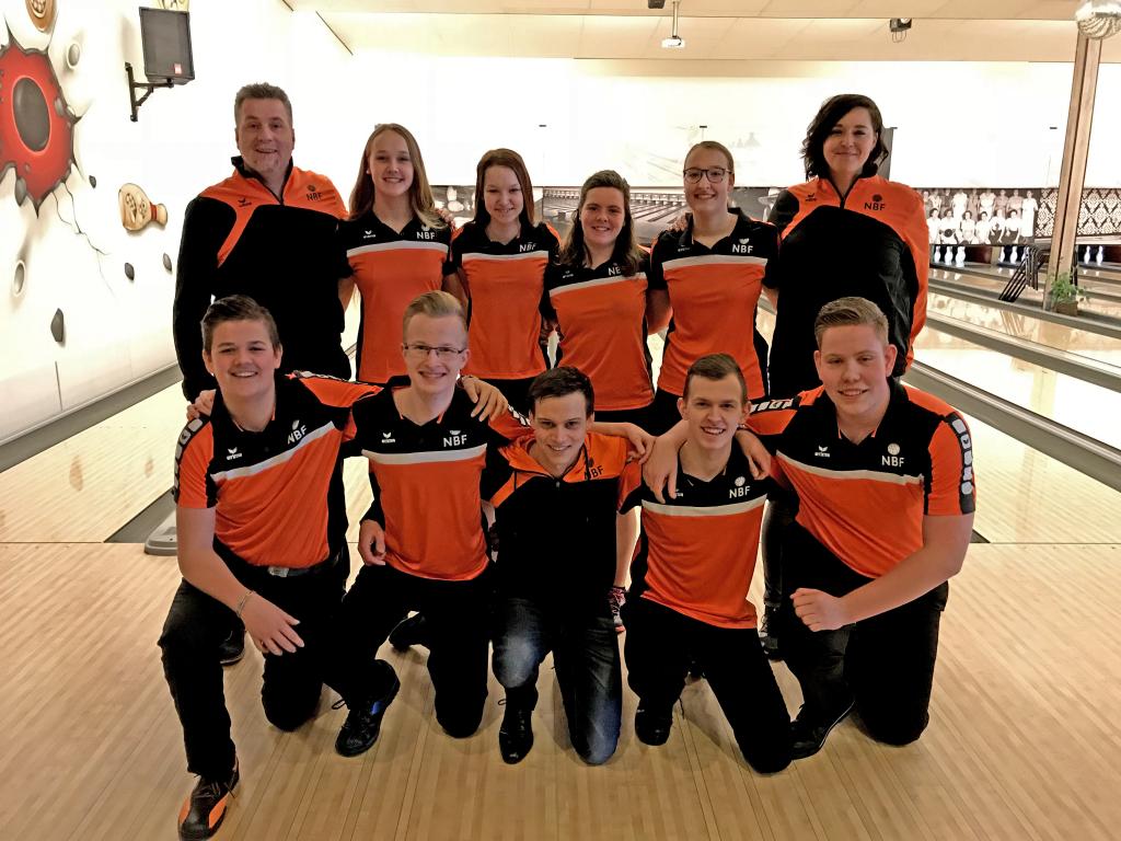 Team_NL_Bowling_Team_EYC2018B.jpg